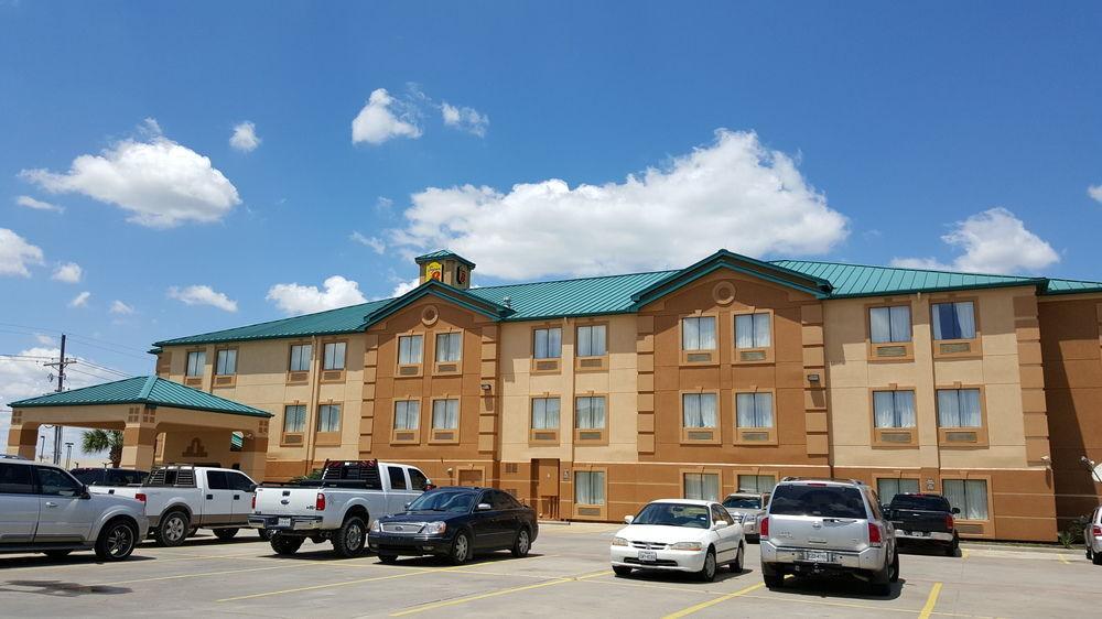 Super 8 By Wyndham Port Arthur/Nederland Area Exterior photo